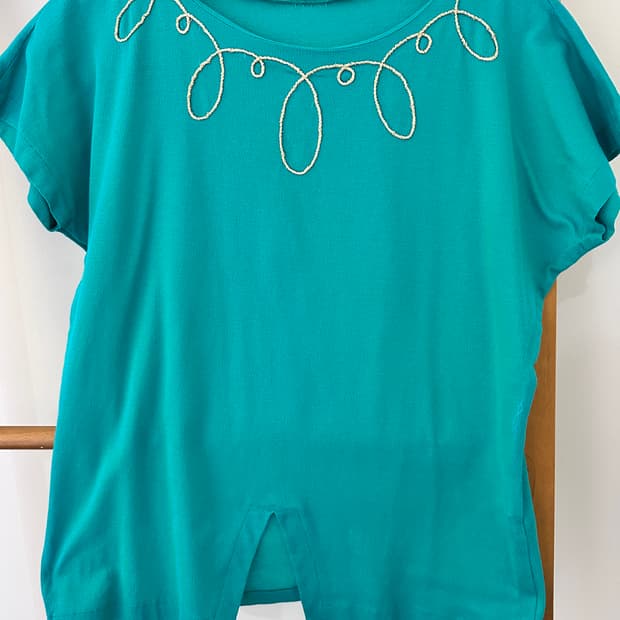 입생로랑 자수 반팔티셔츠