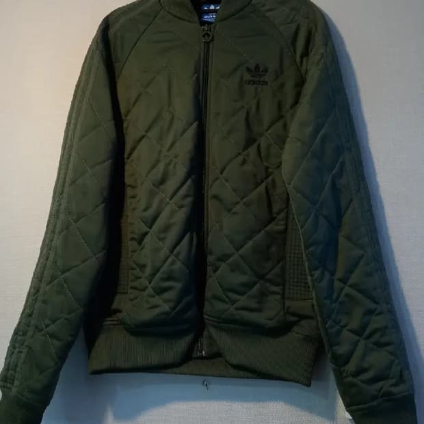아디다스 희귀 퀄팅 카키 트랙탑 저지 져지집업 95~100