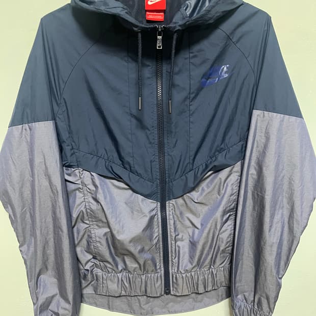 나이키 윈드러너 여성 바람막이 자켓