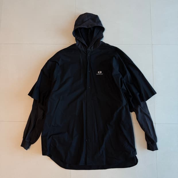 발렌시아가 트롱프뢰유 후드 셔츠