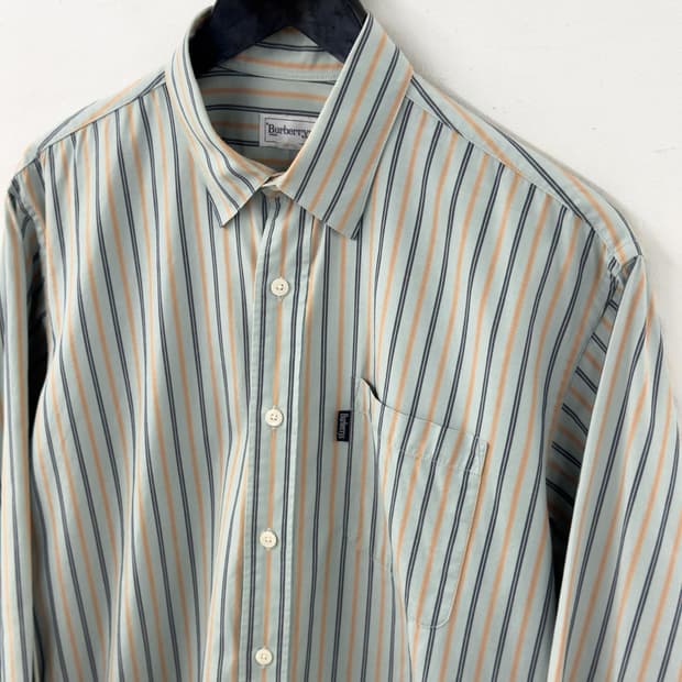 버버리 스트라이프 셔츠