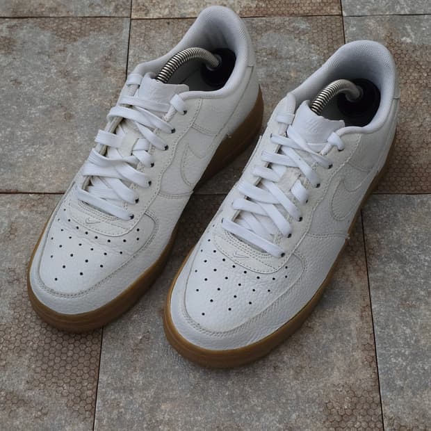 (240)나이키 에어포스 1 로우 화이트 검