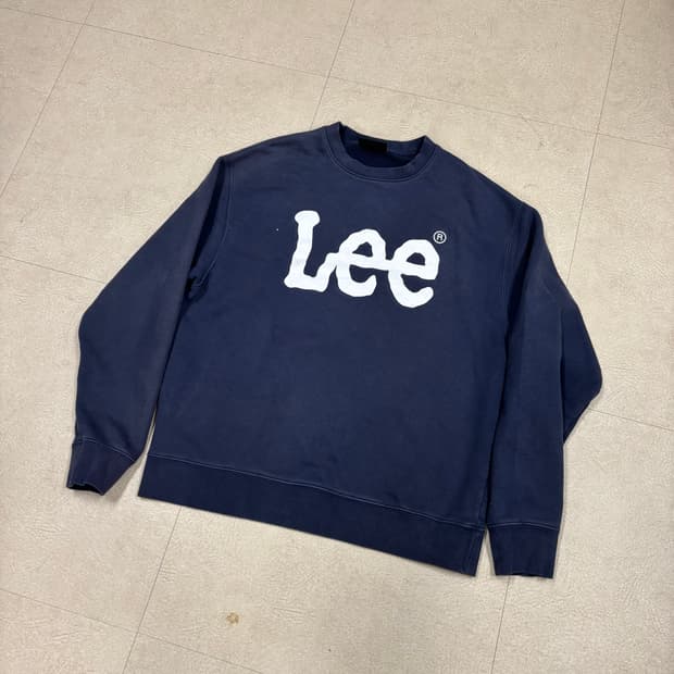 Lee 빅로고 네이비 맨투맨