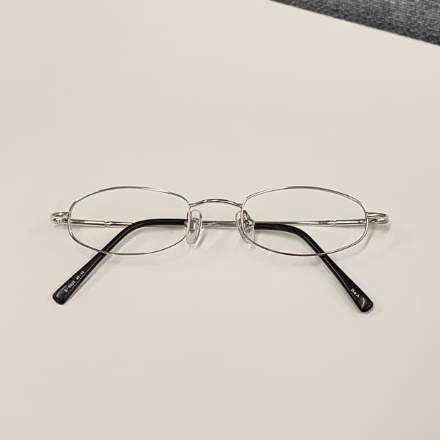 실버 메탈 안경