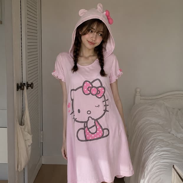 Hello kitty one-piece pajama ๐