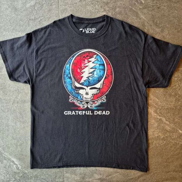 Vtg. Liquid Blue Grateful Dead T-Shirt