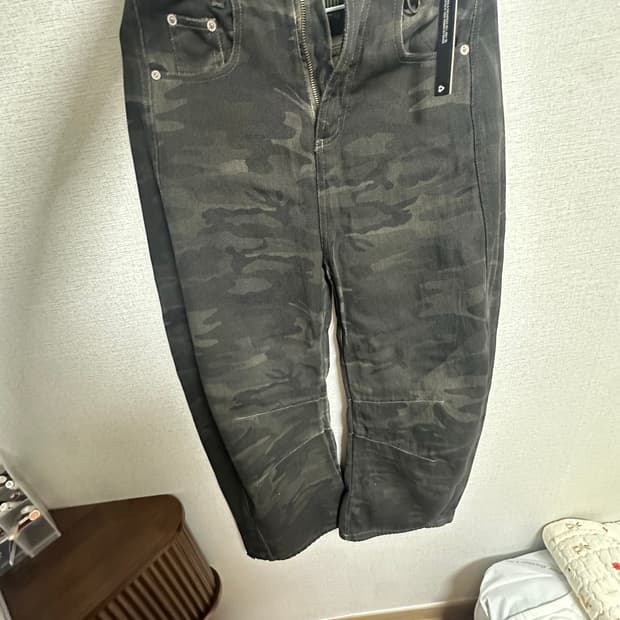 배드블러드 라이온패치 워시드 배럴 팬츠-다크 카모