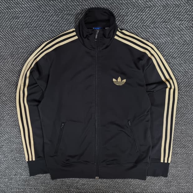 아디다스 유로파 져지 검골