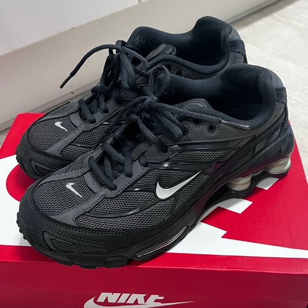 나이키 샥스 라이드 2 아이언 그레이 245 판매합니다! (국내 정발)