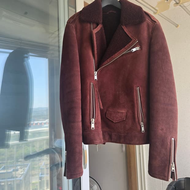 올세인츠 무스탕