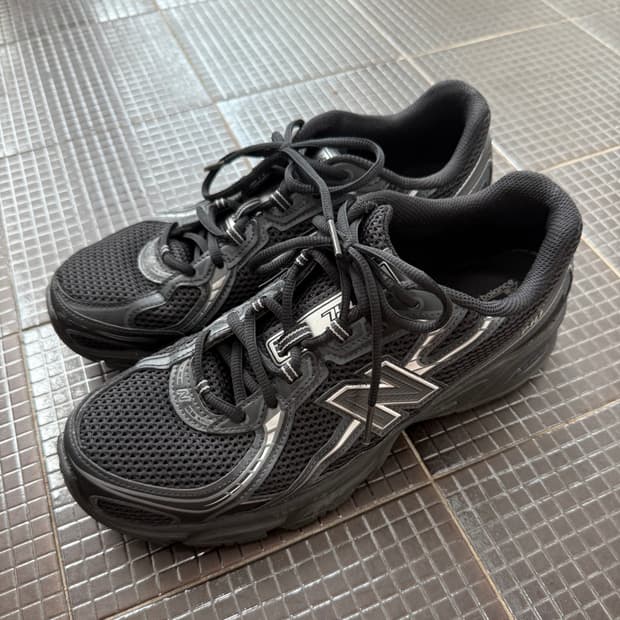 뉴발란스 740v2 블랙 실버 메탈릭 275