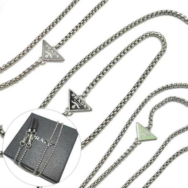 프라다 에어팟 스트랩 세트 풀박스