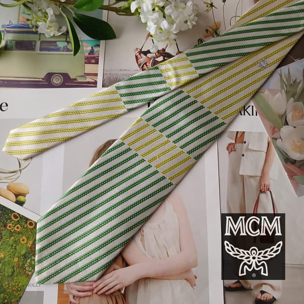 엠씨엠 실크 그린 스트라이프 넥타이 9.2cm A등급 A19780