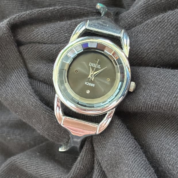 vintage disol metal watch