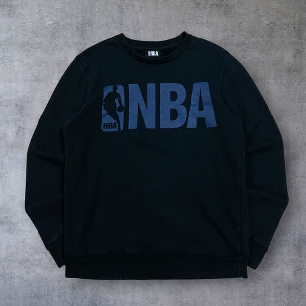NBA 스펠아웃 빅로고 블랙 맨투맨