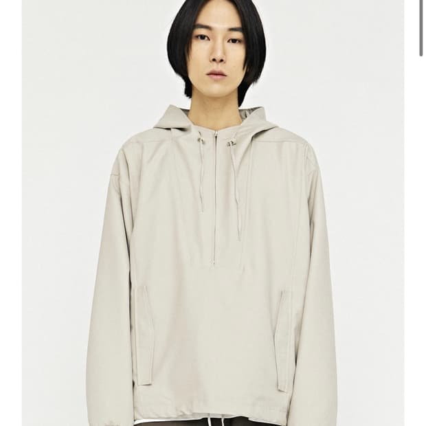 비바스튜디오 컴포트 아노락 자켓