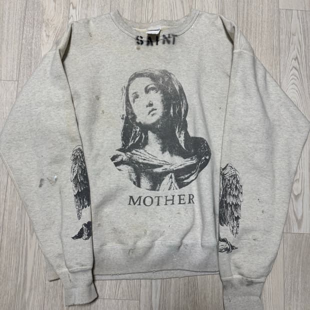 세인트미카엘 스웻셔츠