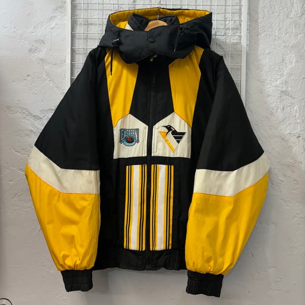 프로 플레이어 X NHL 90s 올드스쿨 피츠버그 펭귄스 리버시블 패딩 