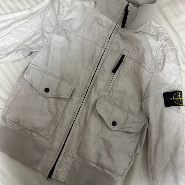 스톤아일랜드 바람막이 S