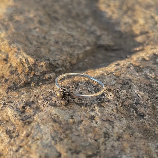 [Vintage] Flower round silver ring