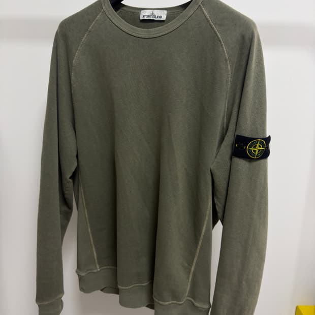 [백화점판, XXL] 스톤아일랜드 롱슬리브 맨투맨 올리브 카키