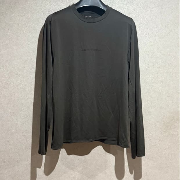 [M] Portal 포탈 러닝 Lateral Peak 긴팔 블랙 올리브