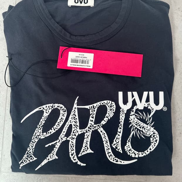 (m) uvu paris 반팔