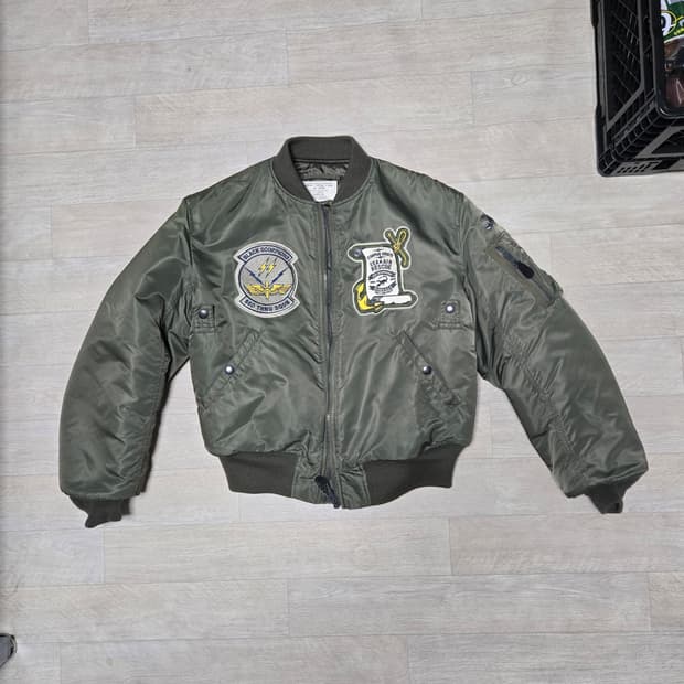 아비렉스 리버시블 ma-1