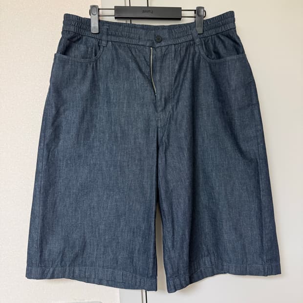 [52] 솔리드옴므 블루 라이트데님 버뮤다 반바지