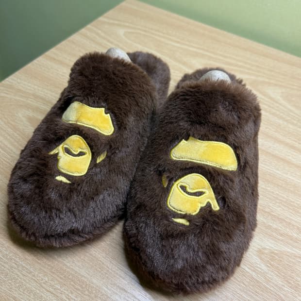 베이프 퍼 룸 슬리퍼