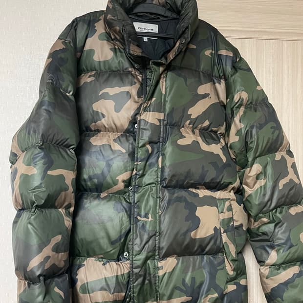 칼하트 카모 패딩 점퍼 (L)