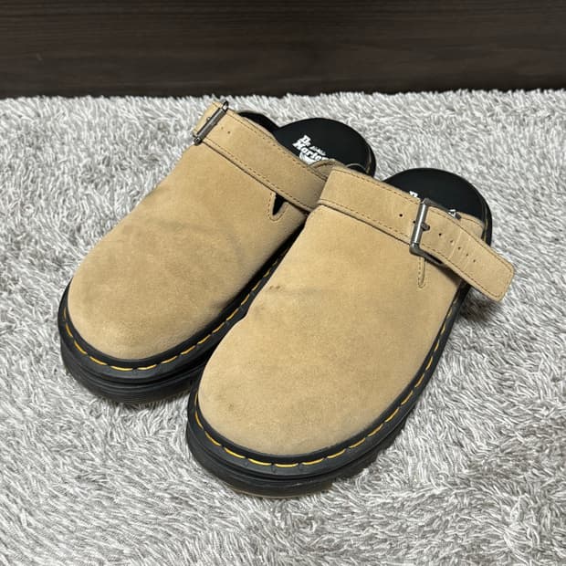 닥터마틴 제브잭 뮬 - 브라운