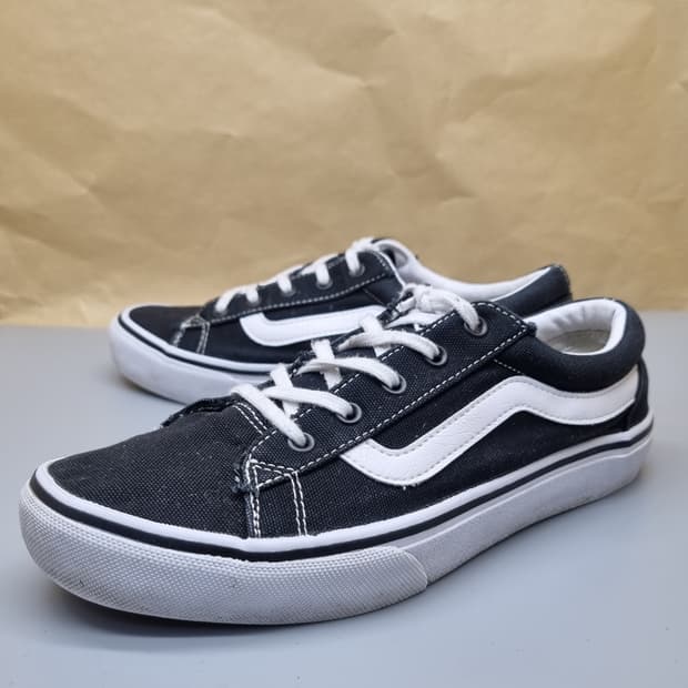 반스 올드스쿨 여성스니커즈 245