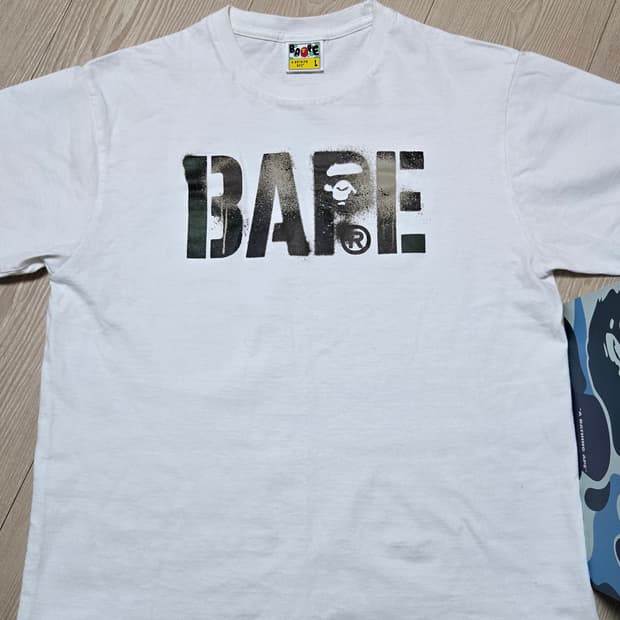 베이프 맵 카모 스텐실 반팔