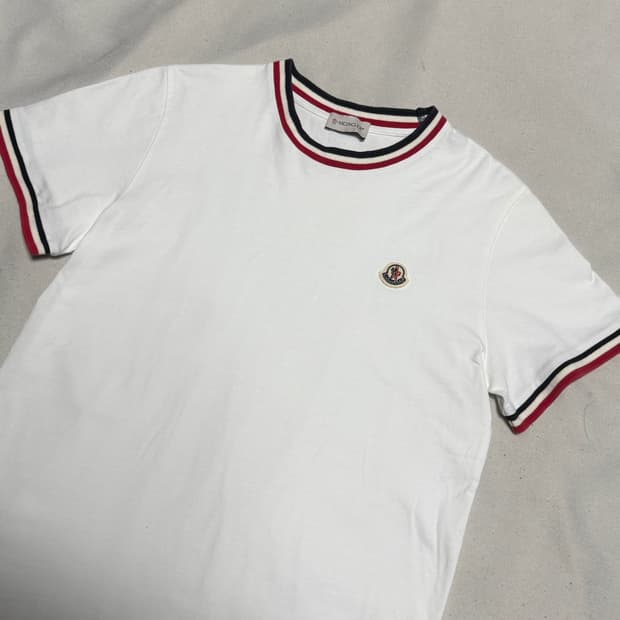 14A 몽클레어 삼선라인 반팔티