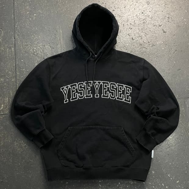 100 예스아이씨 후드티