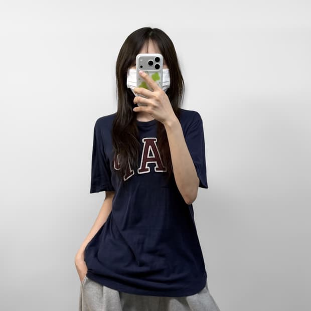 갭 Gap 스펠 로고 반팔티 네이비