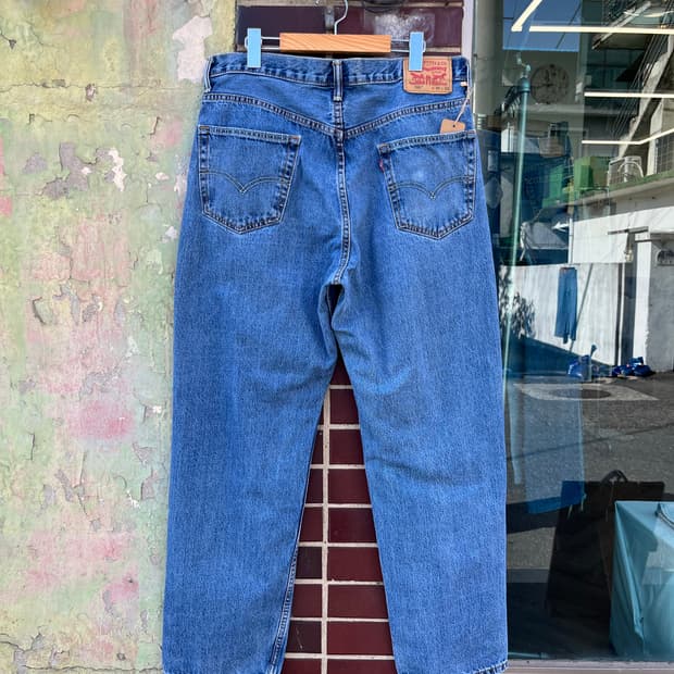 00’s 550 Vintage Levi's