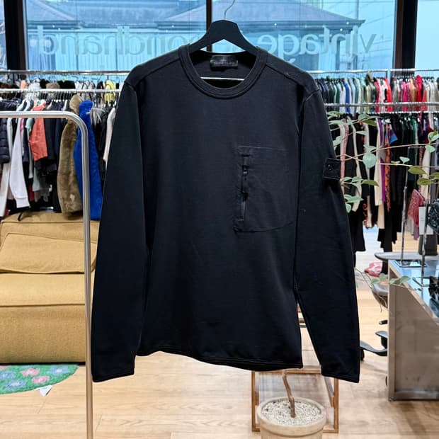 스톤아일랜드 블랙 고스트피스 롱슬리브 맨투맨