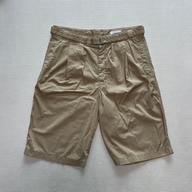 [50] 르메르 벨티드 쇼츠 베이지