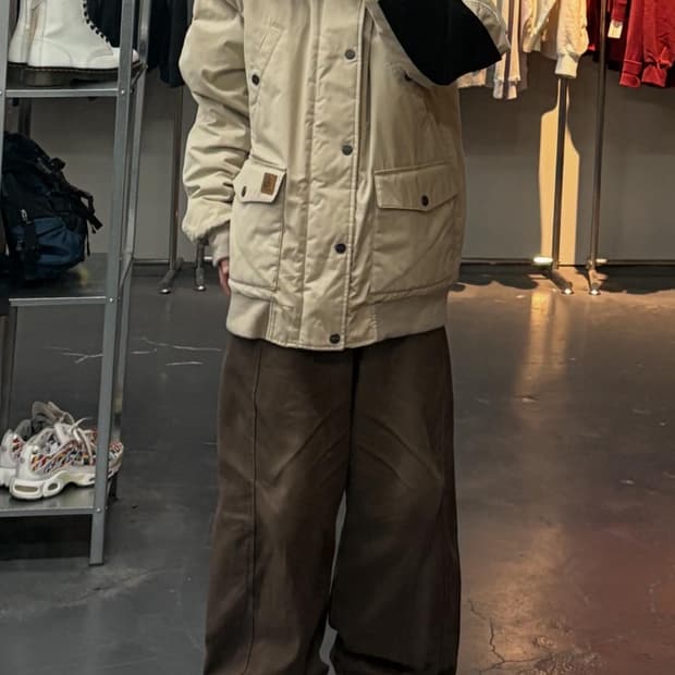 칼하트 WIP 퍼 후드 트래퍼 파카 A3209