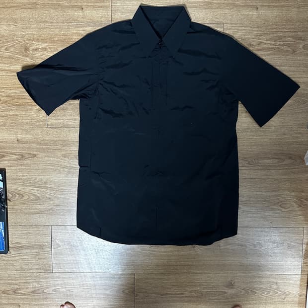 EE Nylon Zip Shirts