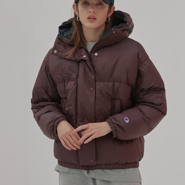 챔피온 숏 푸퍼다운 패딩 팝니다