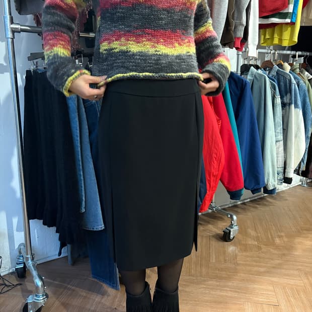 Max Mara 옆트임 미디 스커트