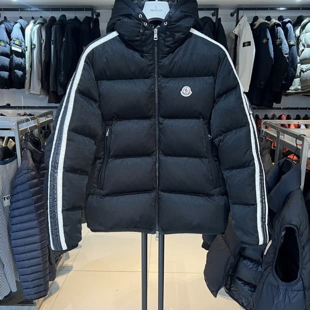 몽클레어 산베산 다운자켓