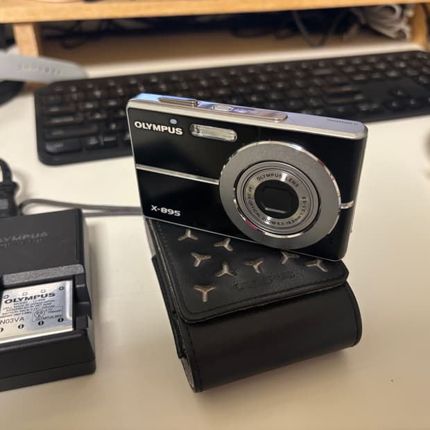 올림푸스 디지털카메라 x-895