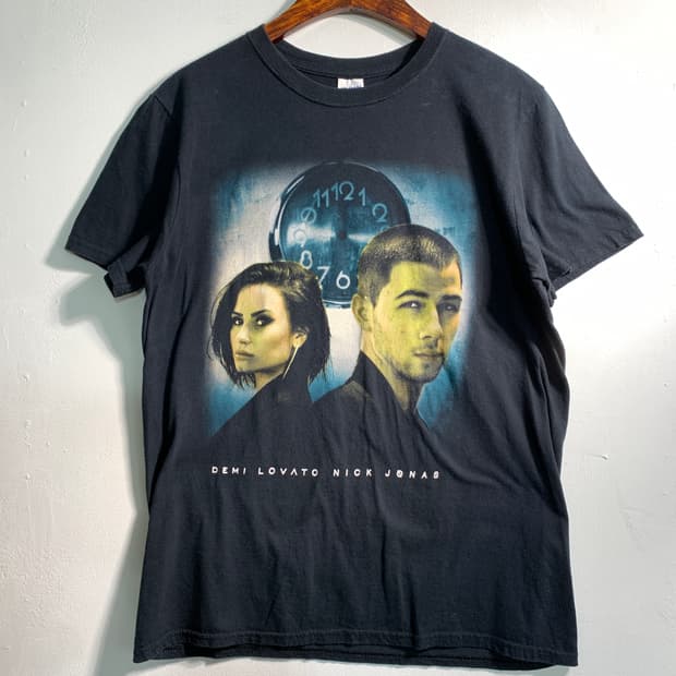 만원샵) gildan 길단 빈티지 투어 티셔츠 M C216