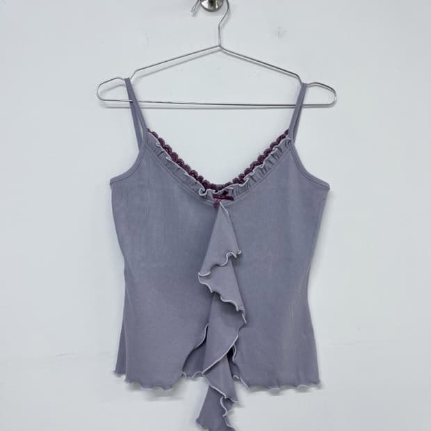 위위미유 러플 레이스 슬리브리스 퍼플