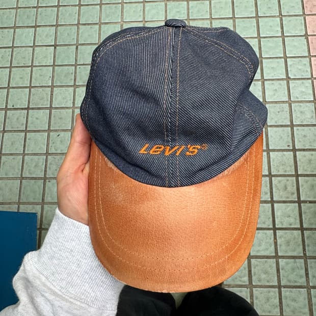 리바이스 데님 가죽 캡 