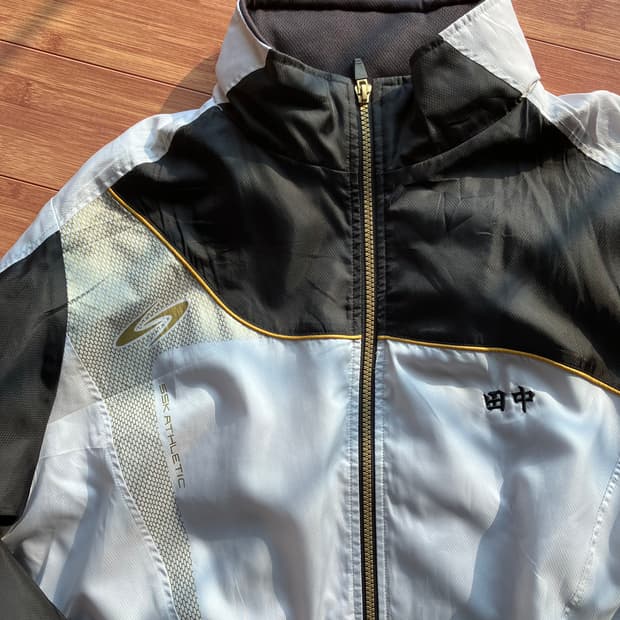 사사키 바람막이